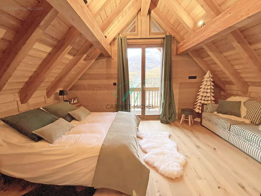 Maison à SAINT-ETIENNE-DE-TINEE