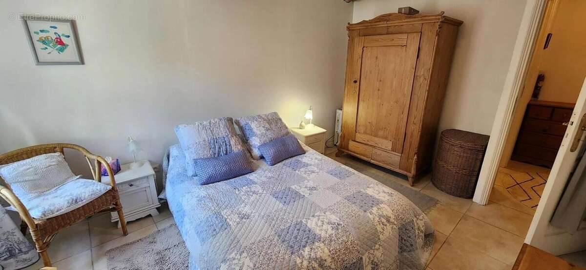 Appartement à PEPIEUX