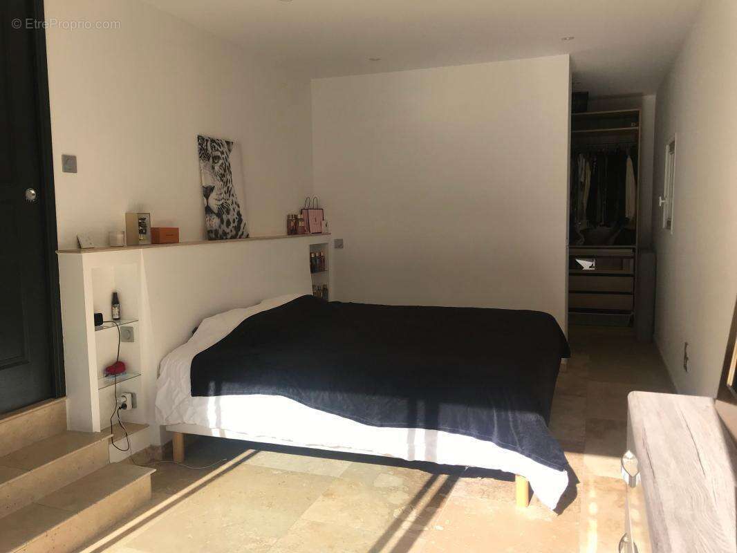 Maison à VAISON-LA-ROMAINE