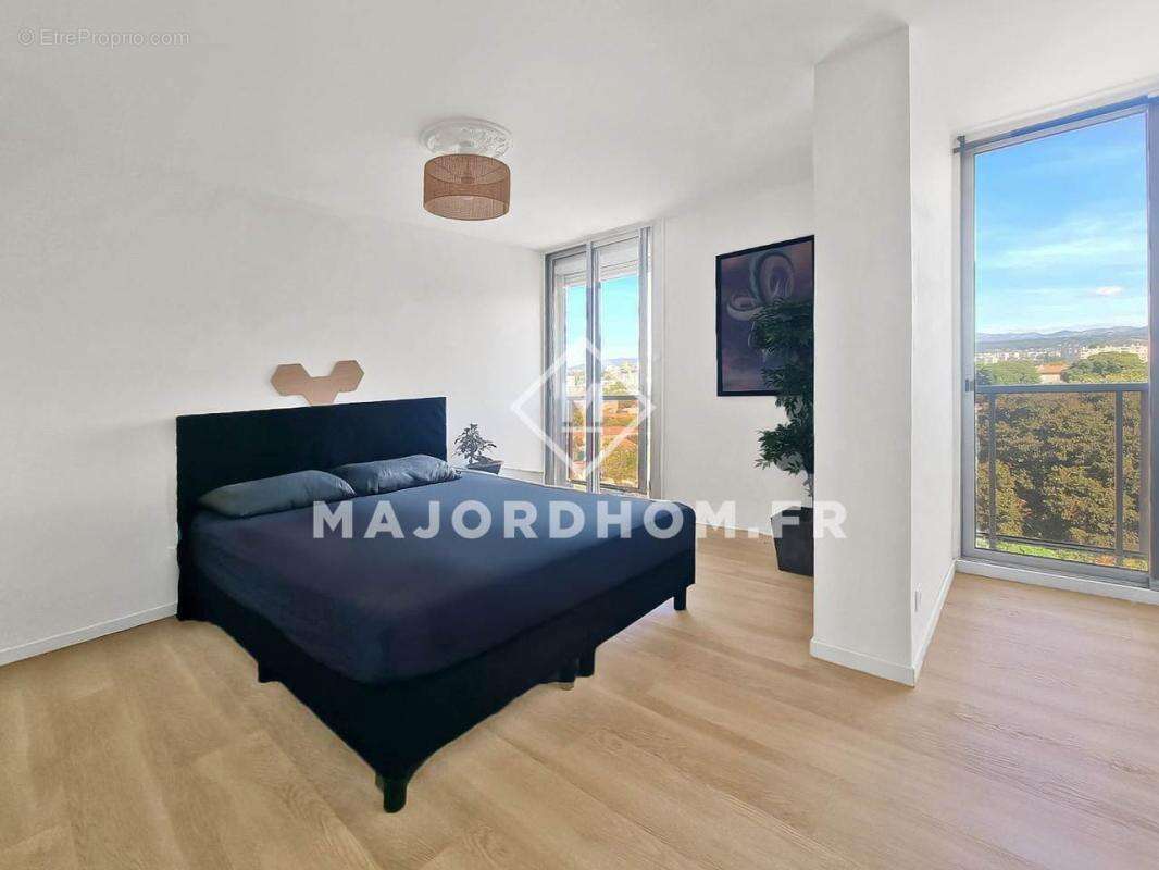 Appartement à MARSEILLE-10E