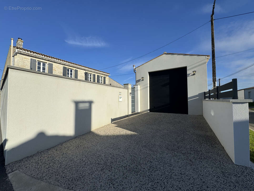 Maison à MEURSAC