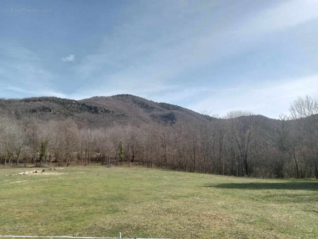 Maison à SAINT-LAURENT-DE-CERDANS