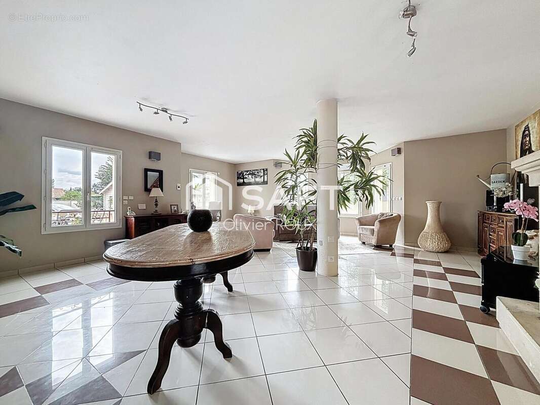 Photo 2 - Maison à EYSINES