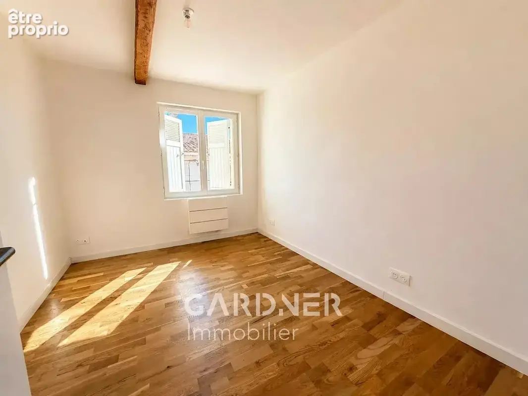Appartement Type 3 Napollon avec terrasse - photo 5