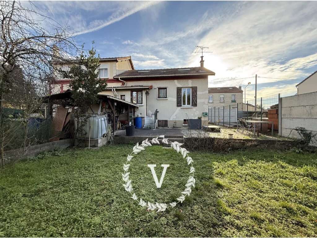 Maison à SAINT-DENIS