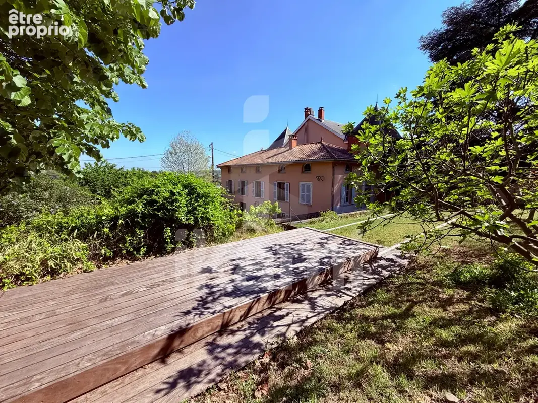 VILLA DE CARACTERE- 314 m2 - Terrain 1305 m2 - photo 16
