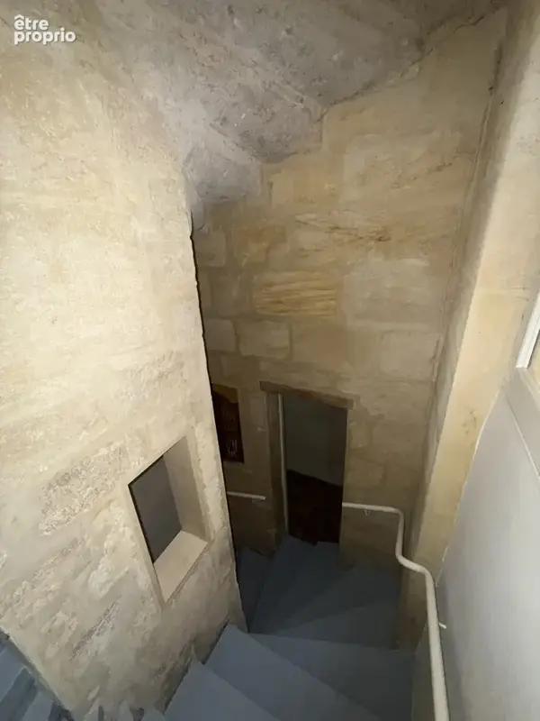 Appartement T3 à rénover avec patio intérieur - photo 11