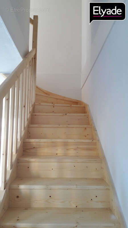 Appartement 78 m² à Fargues-Saint-Hilaire  - photo 4
