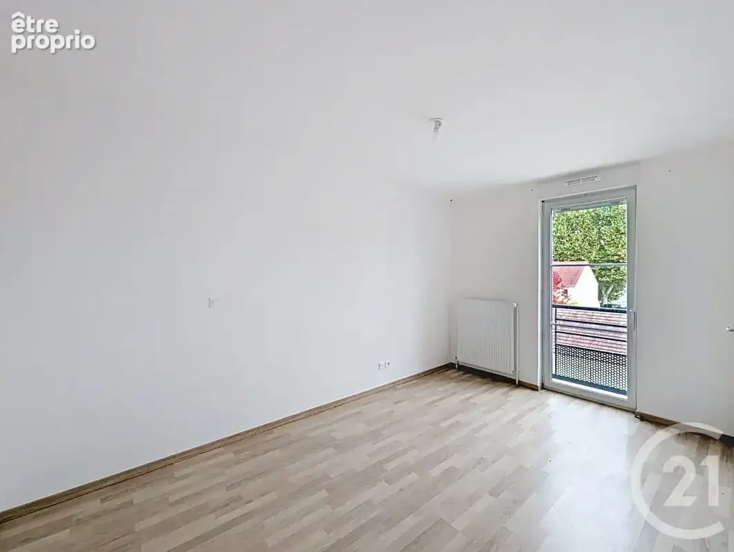 Appartement 2 pièces 45 m² à vendre à Nangis (77370) - photo 5