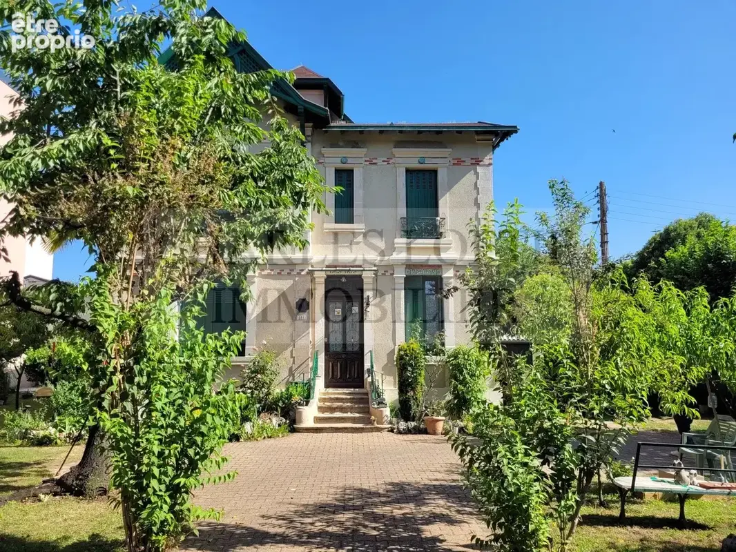 Elégante villa début XXe, sur jardin de plus de 900 m2 - photo 12