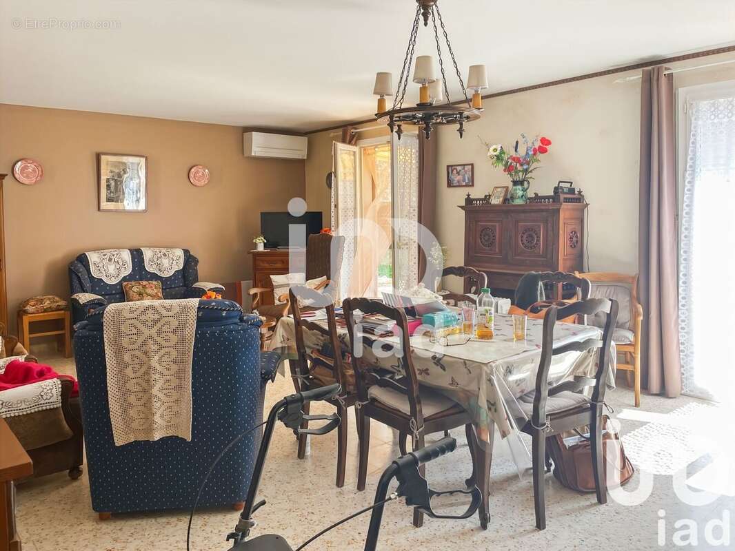 Photo 3 - Maison à VAUVERT