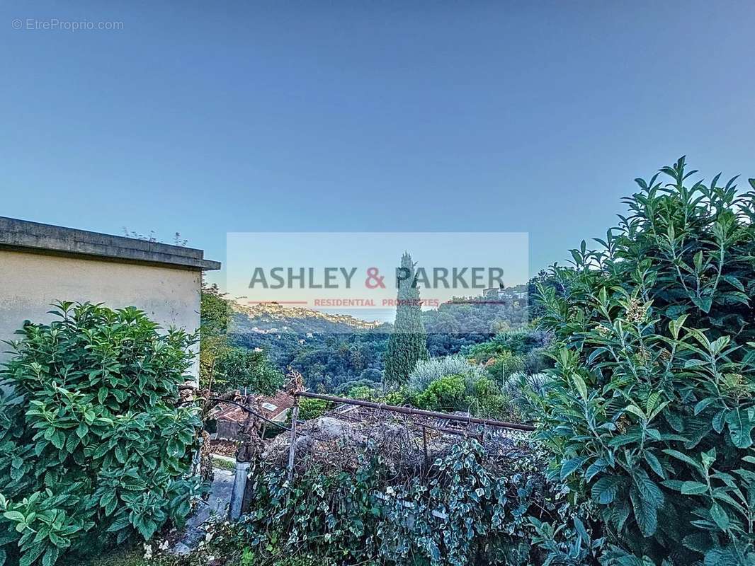 Maison à SAINTE-AGNES