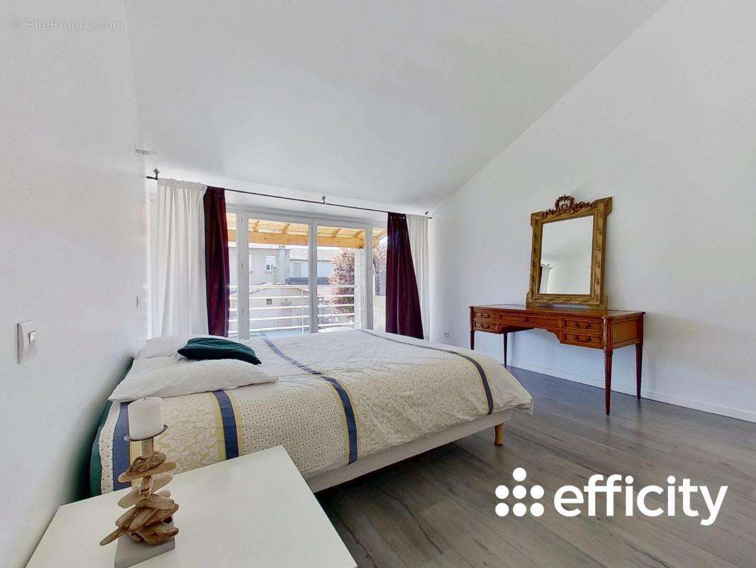 Maison à SAINT-PRIEST