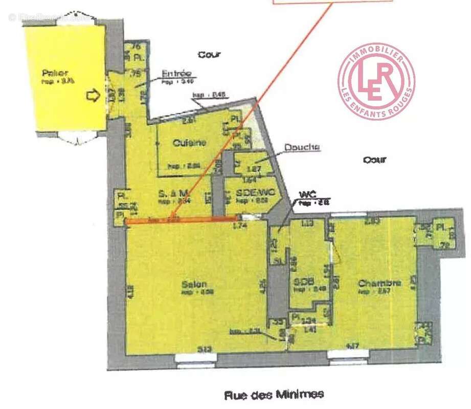 Appartement à PARIS-3E