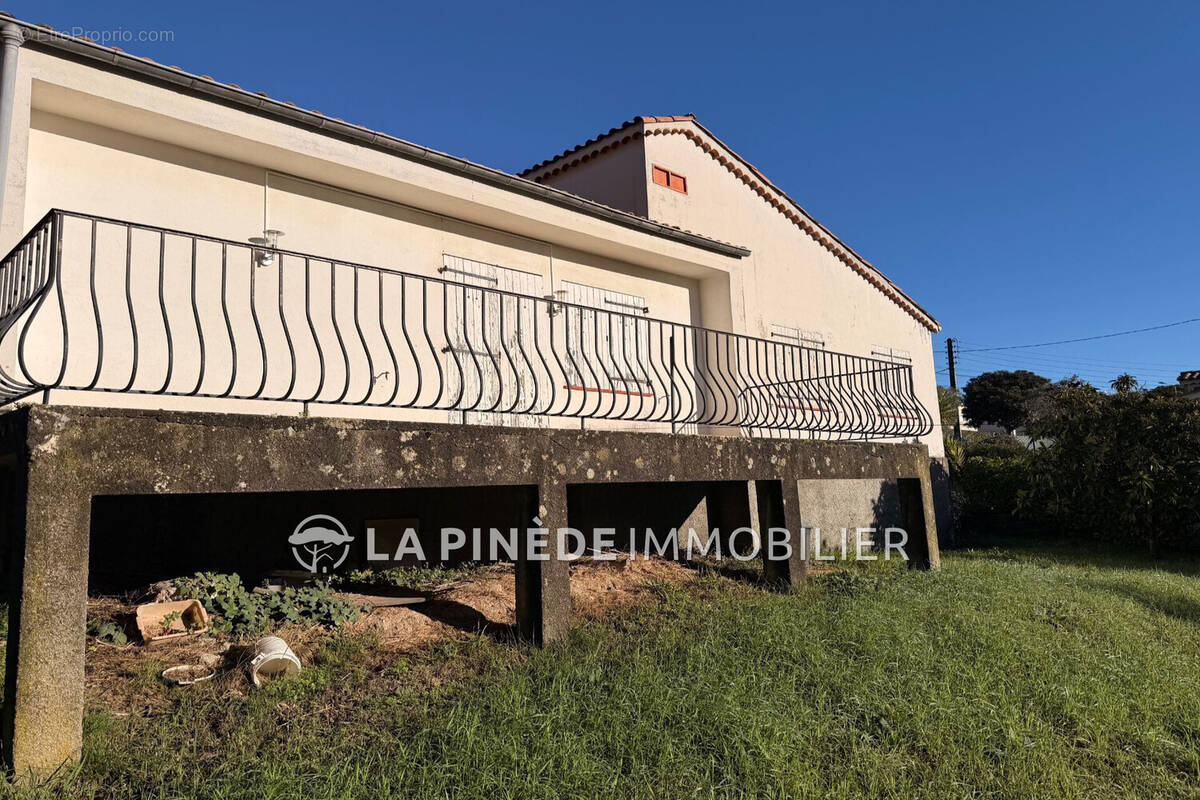 Maison à VILLENEUVE-LOUBET