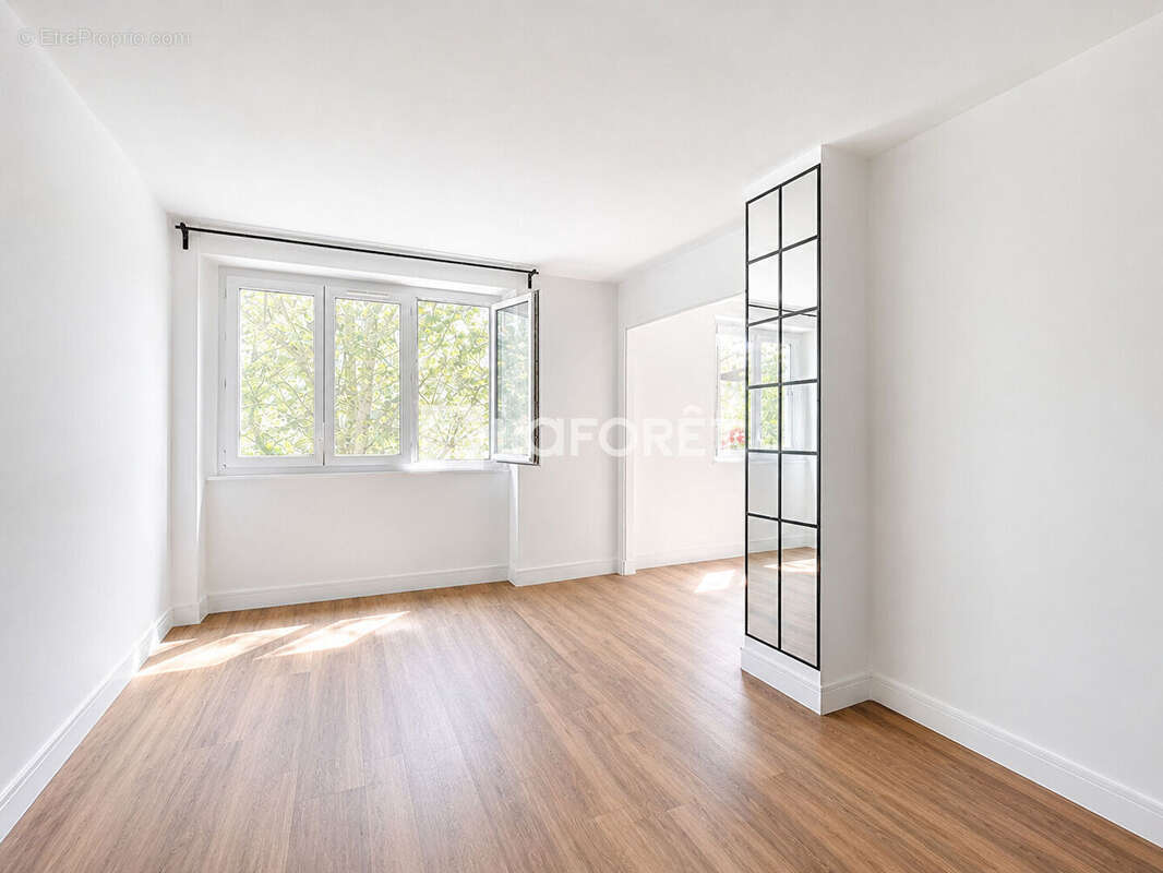 Appartement à NANTERRE