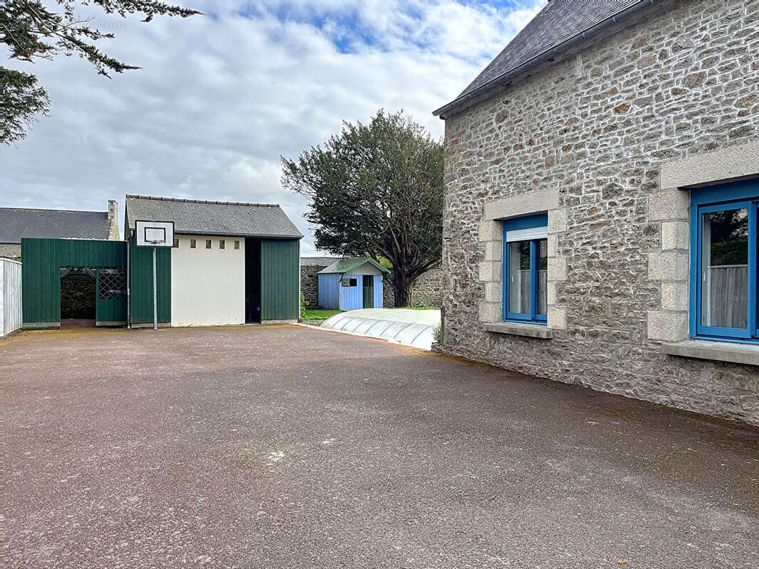Maison à SAINT-BRIAC-SUR-MER
