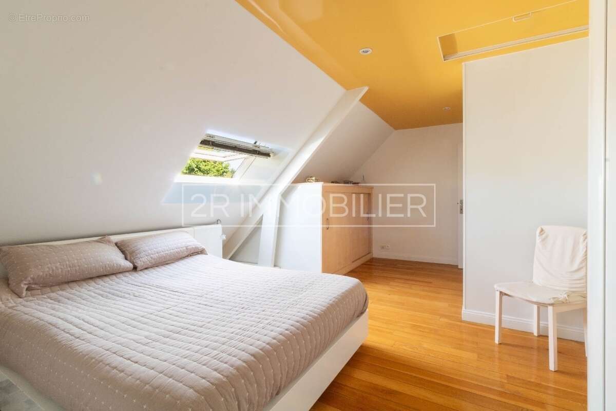 Maison à MAGNY-LE-HONGRE