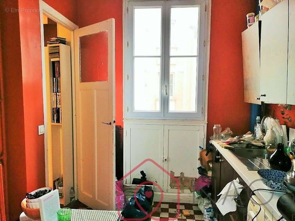 Appartement à PARIS-20E