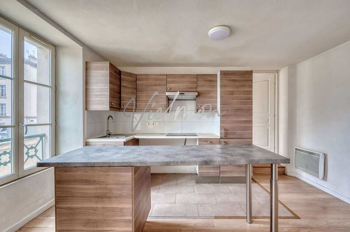 Appartement à VERSAILLES