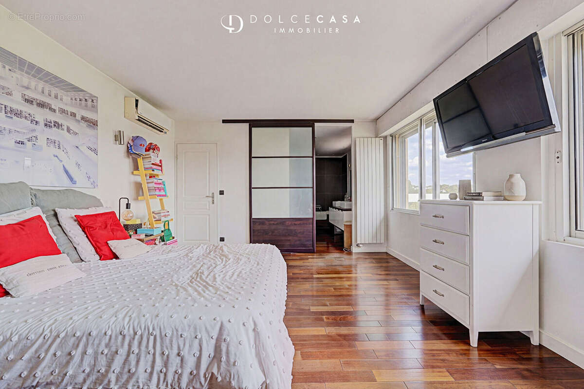 Appartement à LE PERREUX-SUR-MARNE