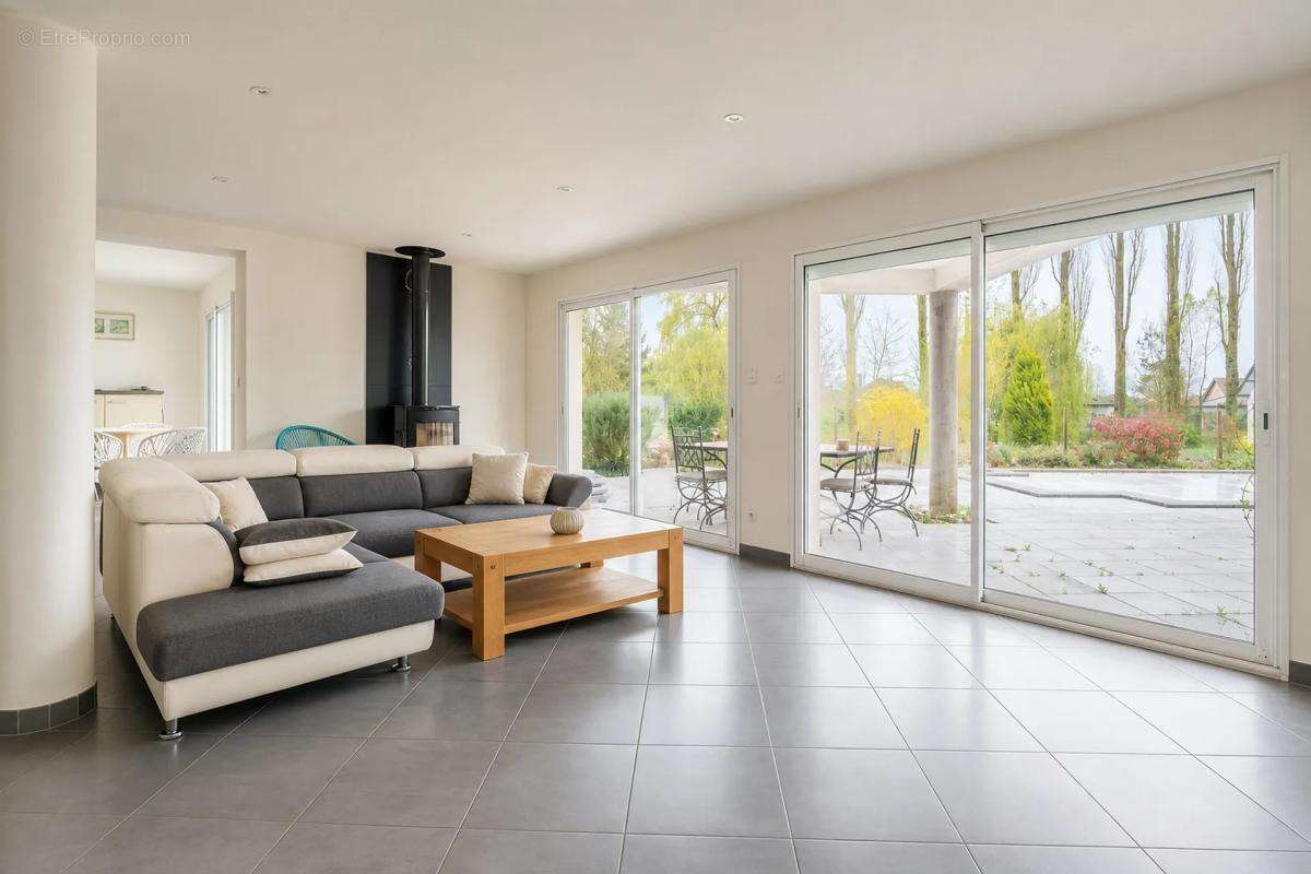 Charmante maison avec étang privé à Pusey - photo 23
