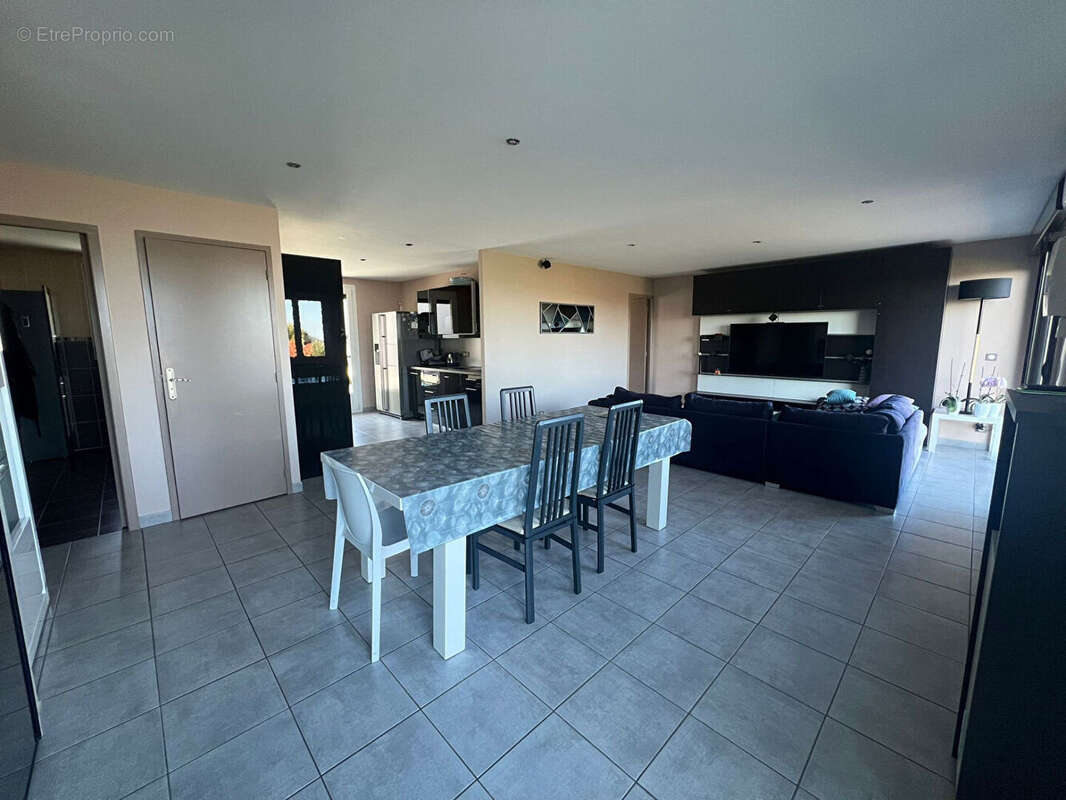 Maison à SAINT-GEORGES-SUR-ALLIER