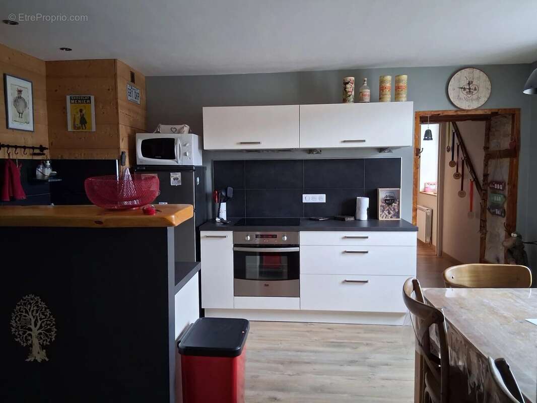Appartement à BOIS-D&#039;AMONT