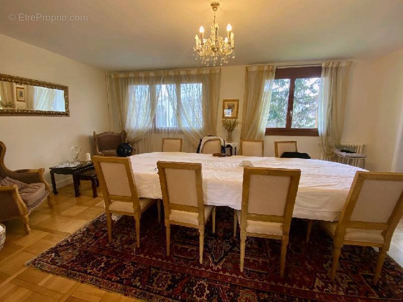 Appartement à BONDY