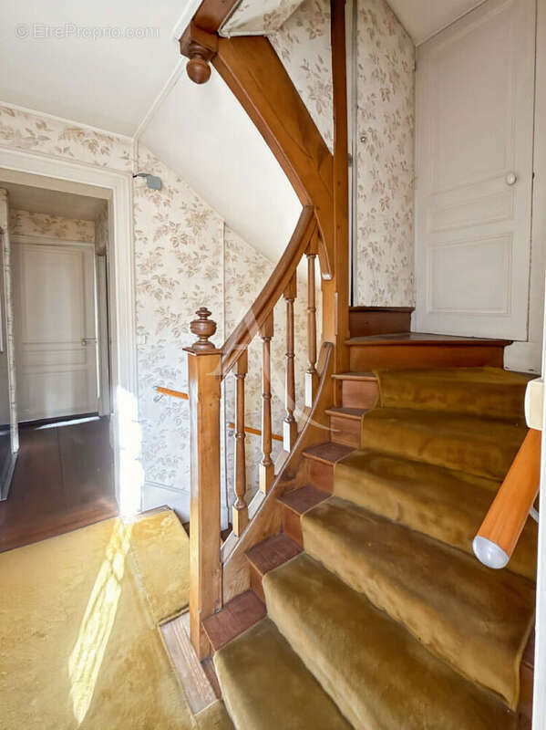 Maison à ETREPAGNY