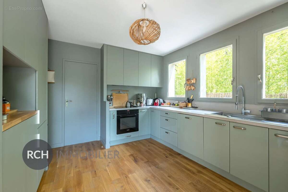 Maison à MONTFORT-L'AMAURY