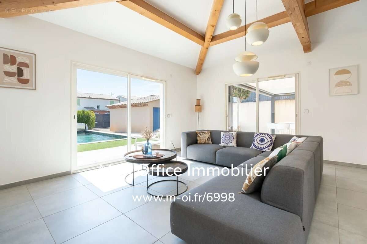 Référence : 6998-les. - villa moderne à 1 min de la plage avec piscine et garage à grimaud - photo 8