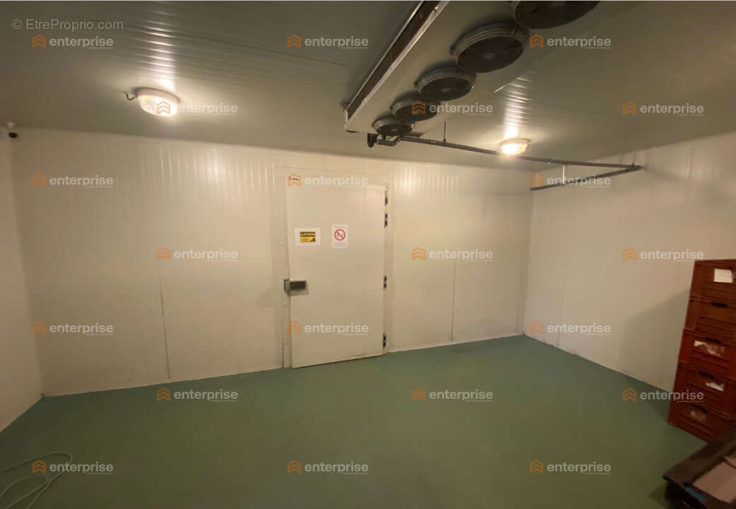 Commerce à BOUBERS-SUR-CANCHE