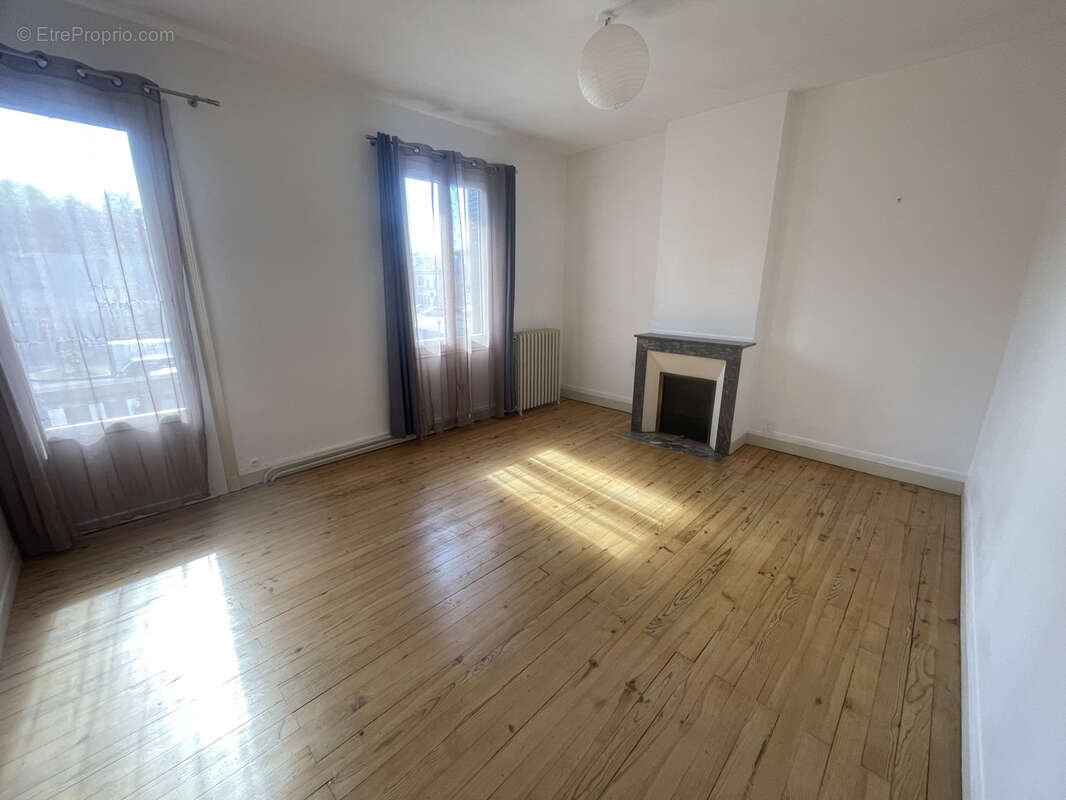 Maison à MOULEYDIER