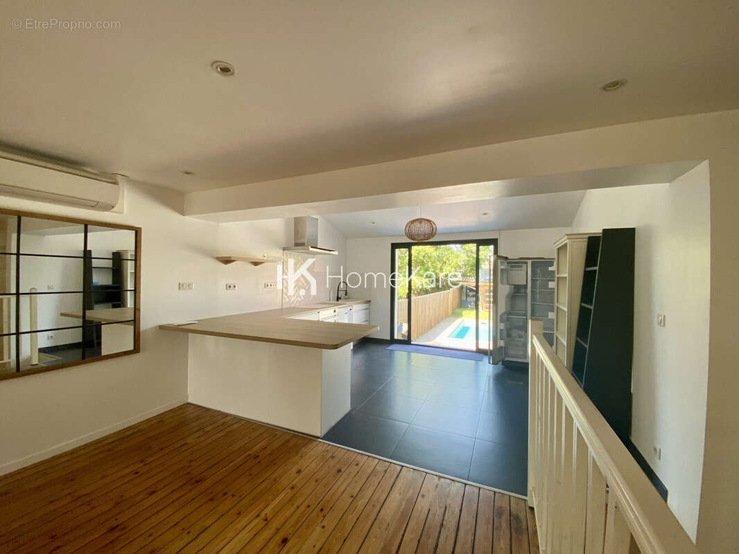 Maison 140 m² à Villenave-D'ornon  - photo 4