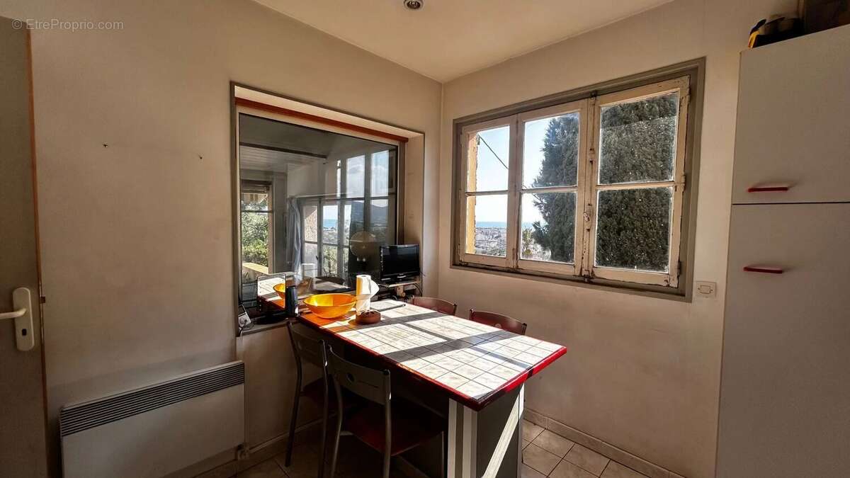 A vendre - Cannes - Vue mer   Appartement  2/3 pièces de 62 m²  + Terrasse de 15 m² + Jardin - photo 15
