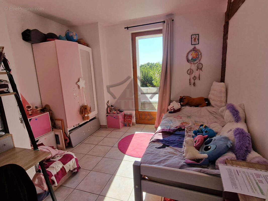 Maison à SAINT-JULIEN-DE-CASSAGNAS