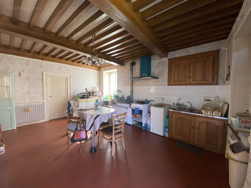 Maison à SAINT-AUBIN-DES-CHAUMES