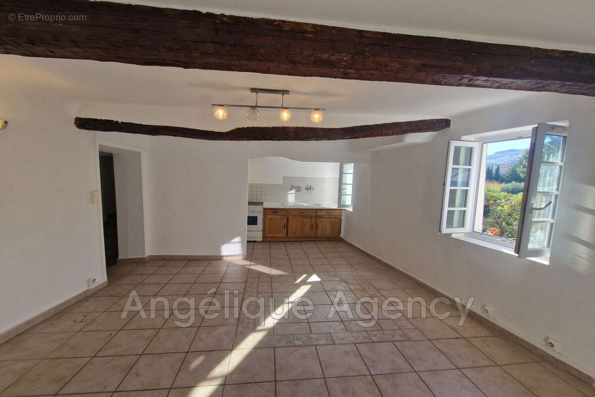 Maison à LE BAR-SUR-LOUP