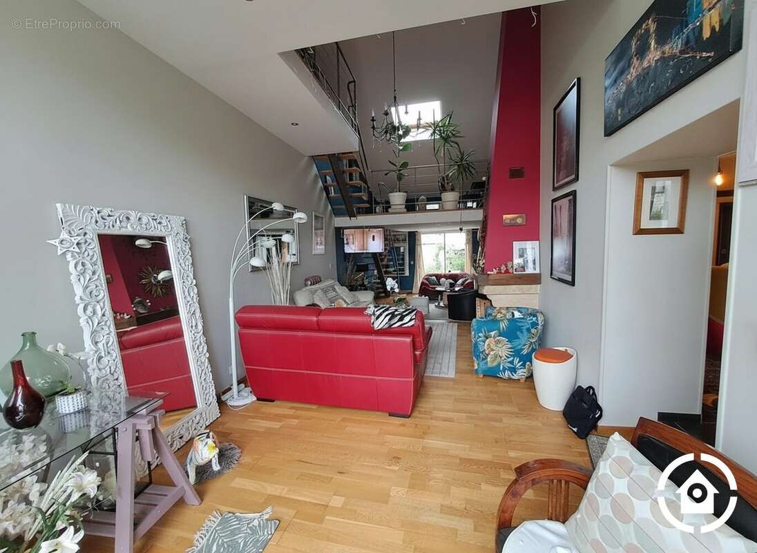 Maison 253 m² à Macqueville  - photo 7