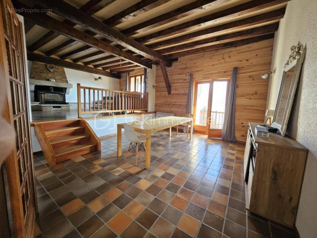 Appartement à RISOUL