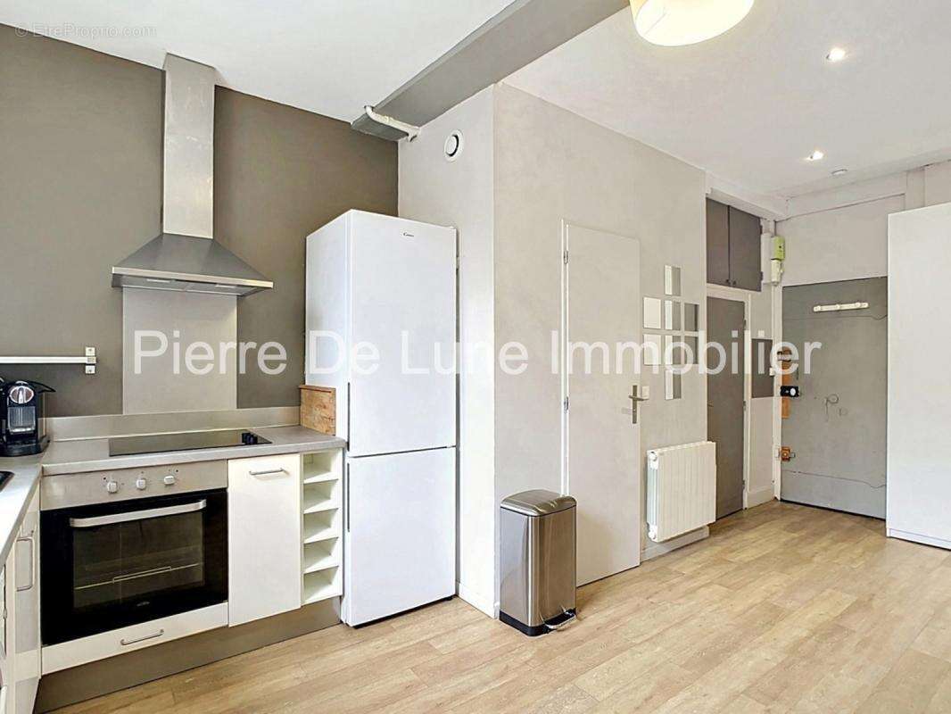 Appartement à LYON-1E