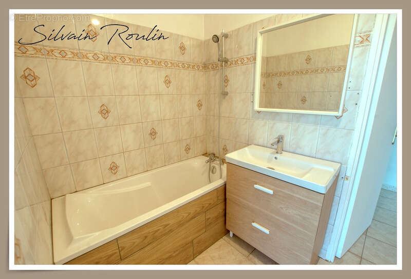 Appartement à PIERRELATTE