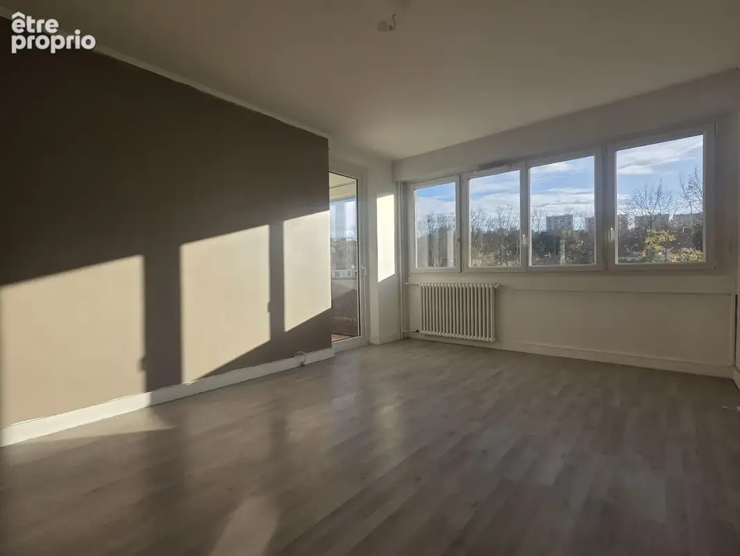 Photo Appartement à Saint-Germain-En-Laye au prix de 249 000€