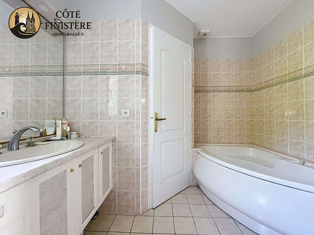 Maison à PONT-L'ABBE