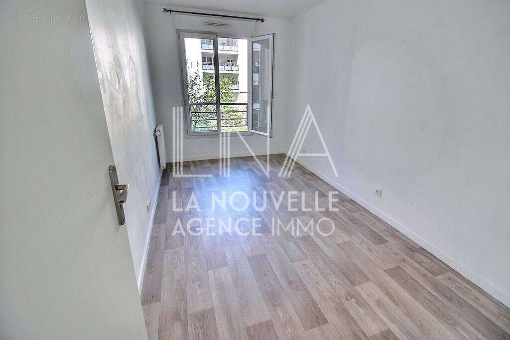 Appartement à ROMAINVILLE