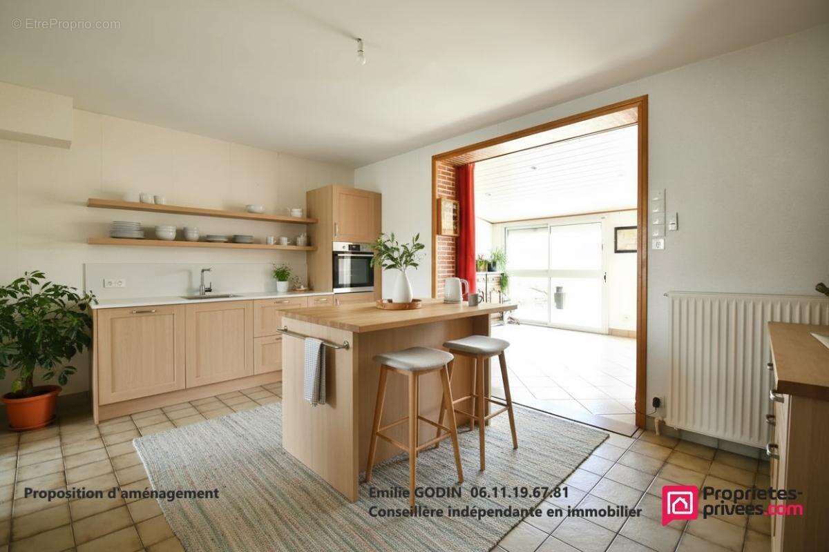 Maison à MAULEVRIER