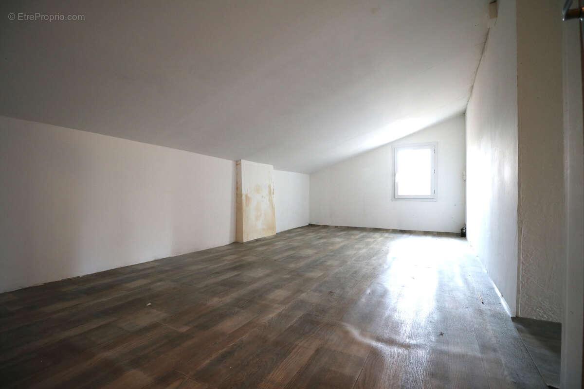 Maison à SAINT-SAVINIEN