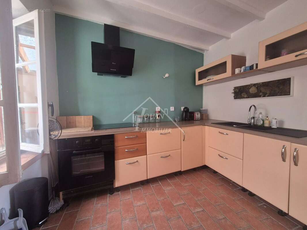 Maison à JENZAT