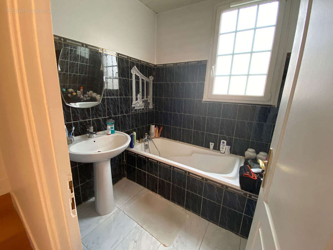 Maison à VILLENEUVE-SAINT-GEORGES